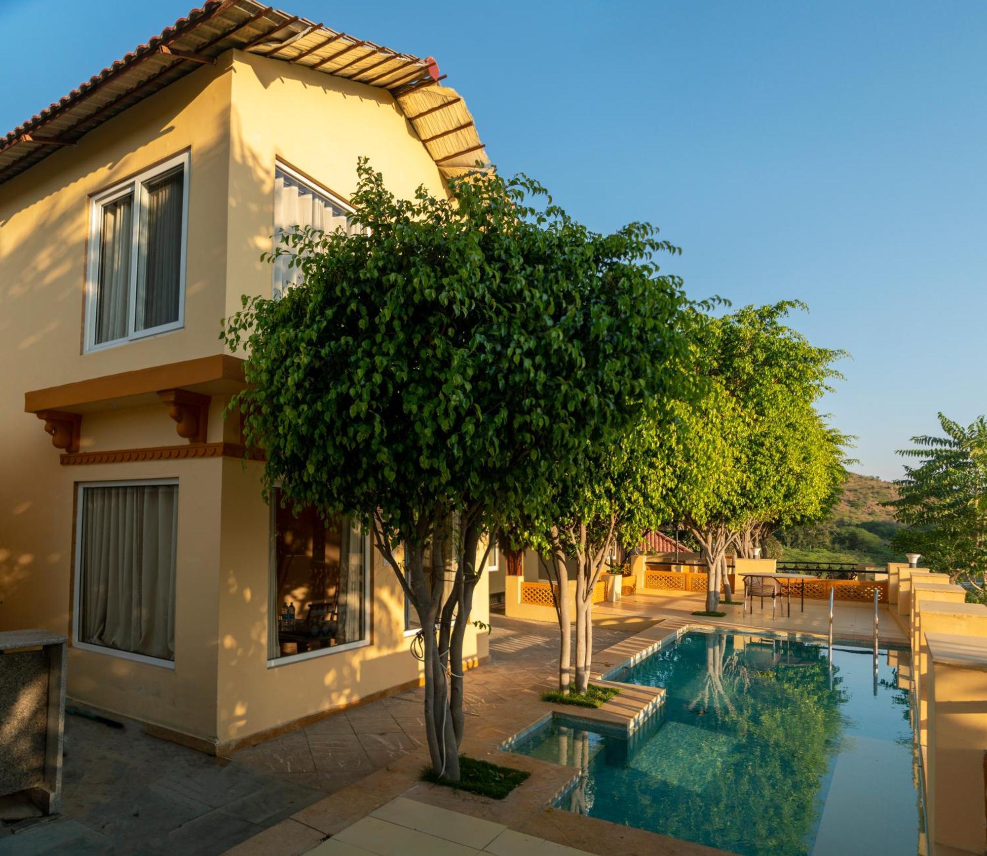 Udai Nature Valley Resort - A Peace Full Farmhouse Resort Удайпур Екстер'єр фото